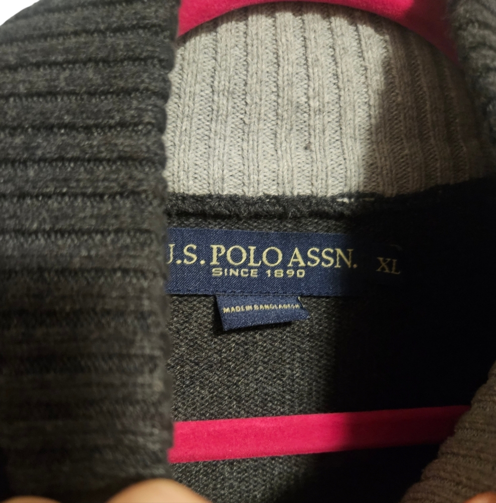 🐎 U.S. Polo Assn. 1/4 Zip Sweater- Size XL - Picture 3 of 3